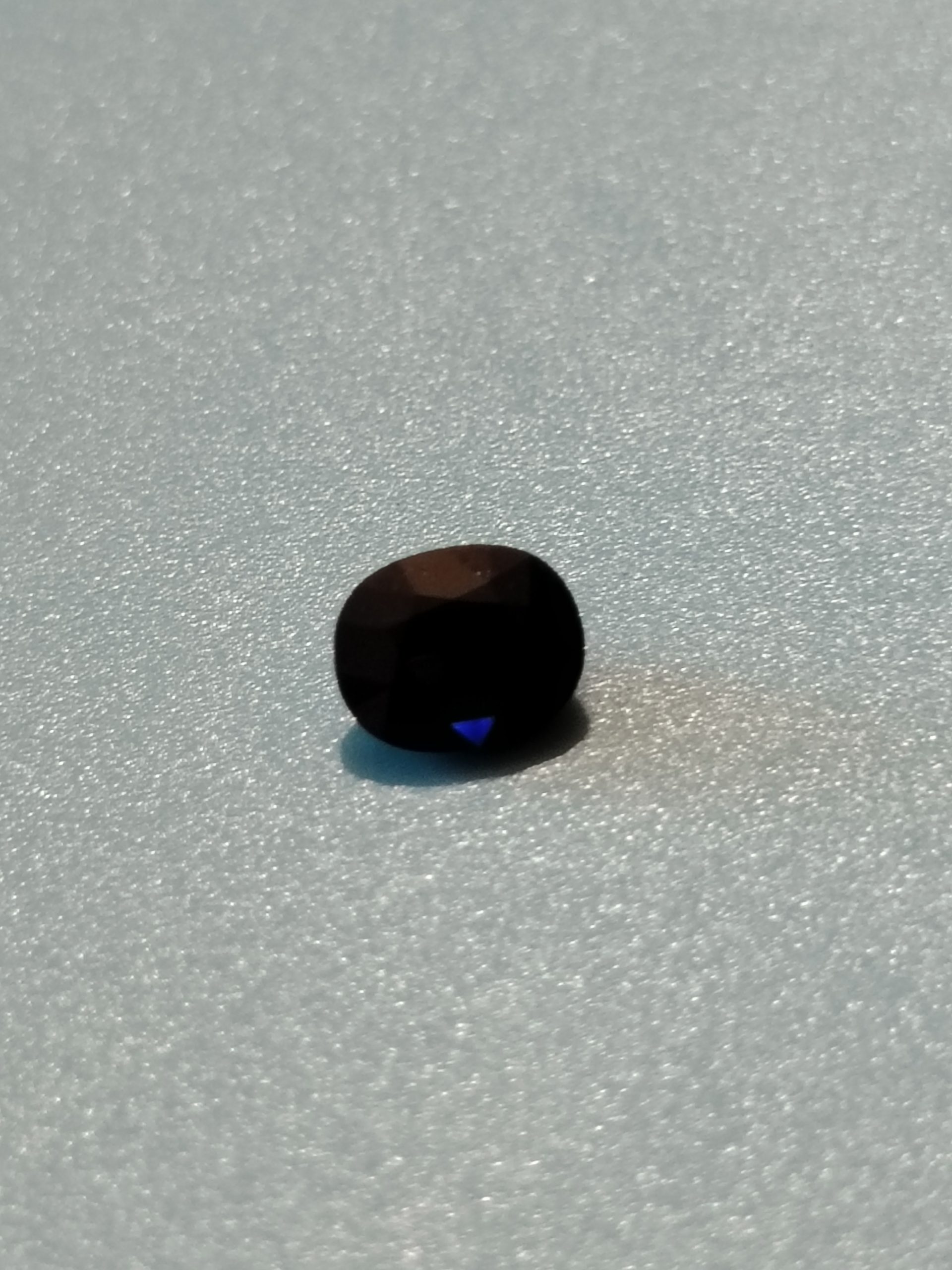 1.53 ct Oval Medium Blue Sapphire IF Clarity 7.5 × 6.0 mm  Heated Madagascar